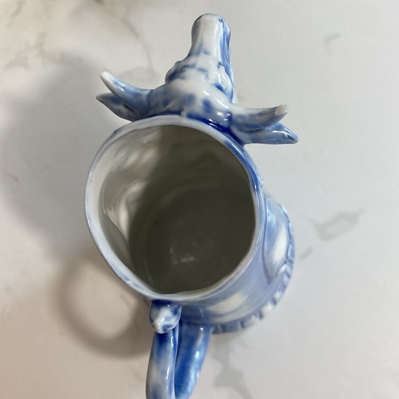 Vintage antique Schafer & Vator porcelain cow creamer Blue white comical dress - Picture 2 of 8